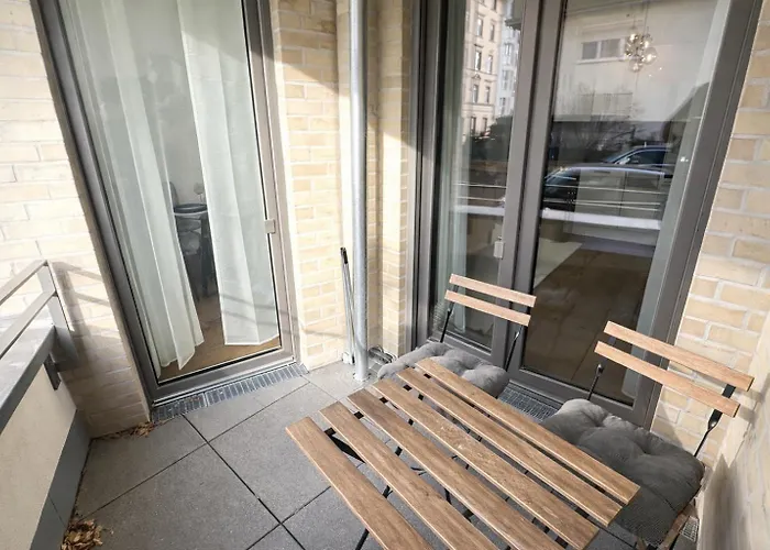 Homely! Design Airport, Fair, Balcony, City! Frankfurt am Main