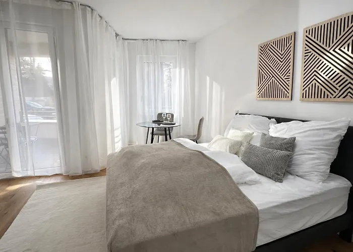 Homely! Design Airport, Fair, Balcony, City! * Φραγκφούρτη